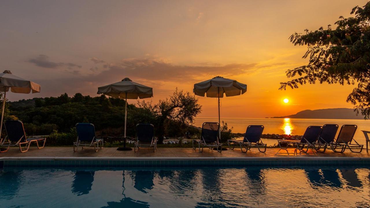 Studios Avra Agios Georgios  Экстерьер фото