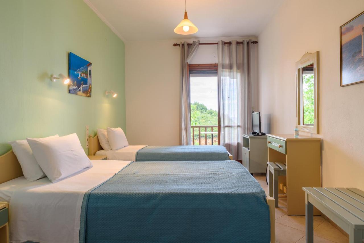 Studios Avra Agios Georgios  Экстерьер фото