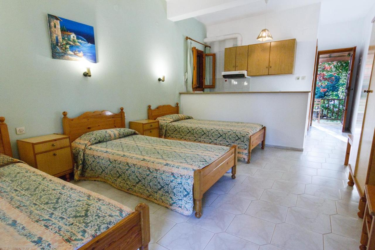 Studios Avra Agios Georgios  Экстерьер фото