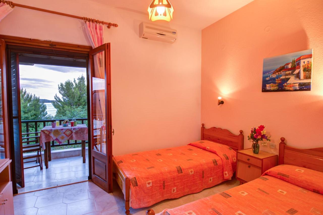 Studios Avra Agios Georgios  Экстерьер фото
