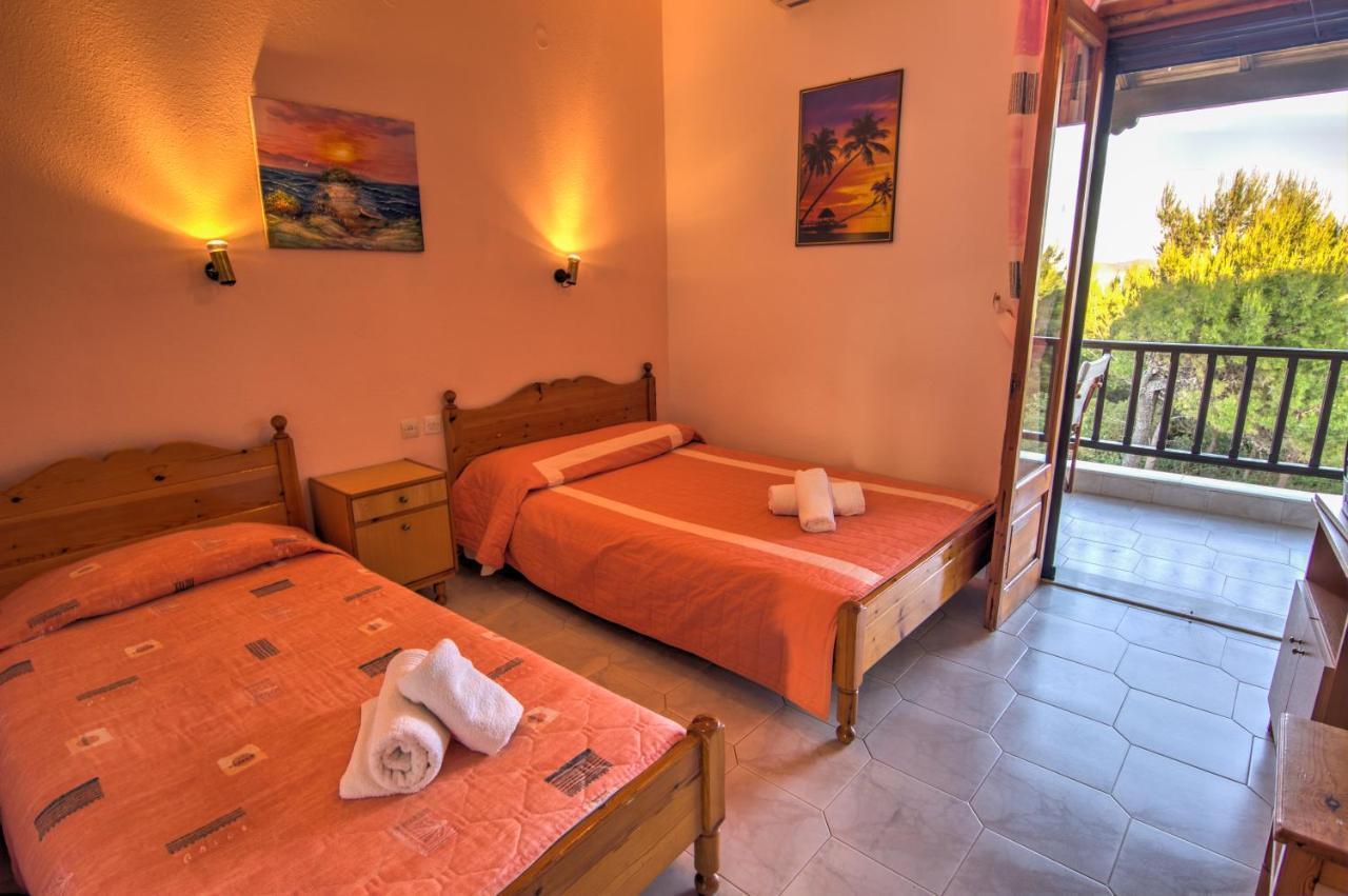 Studios Avra Agios Georgios  Экстерьер фото