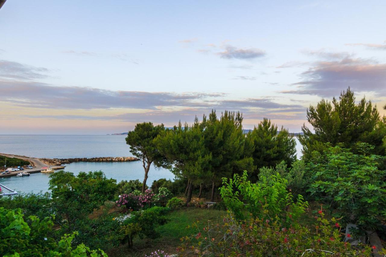 Studios Avra Agios Georgios  Экстерьер фото